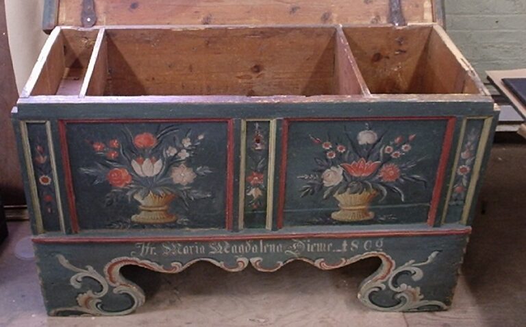 Primitive Pennsylvania German Dowery Chest, ca. 1809